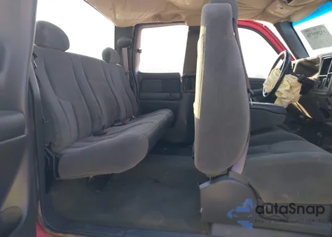 2003 Chevrolet Silverado 1500 Ls z USA, uszkodzony, nr VIN 1GCEK19T83E356559